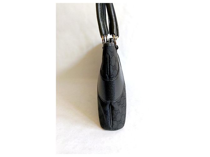 Borsa Gucci GG Supreme in tela nera Nero - vista 2