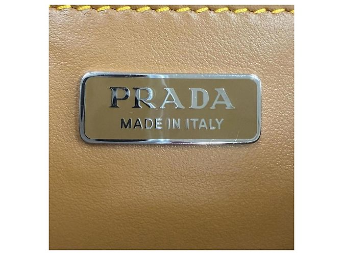 Bolso de hombro de nylon y cuero Prada 2VH172 Castaño - vista 9