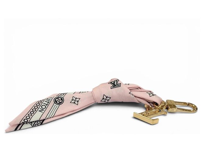 Charm Louis Vuitton M02614 Rosa - vista 3