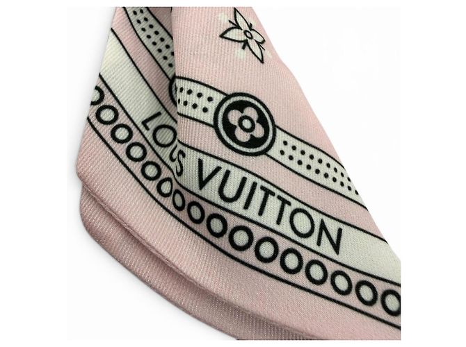Charm Louis Vuitton M02614 Rosa - vista 5