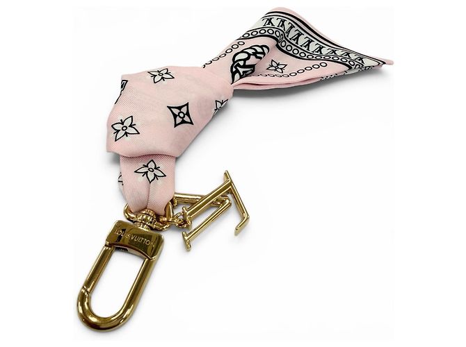 Charm Louis Vuitton M02614 Rosa - vista 6