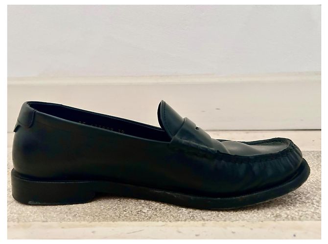 Saint Laurent Mocasines de cuero negro - vista 4