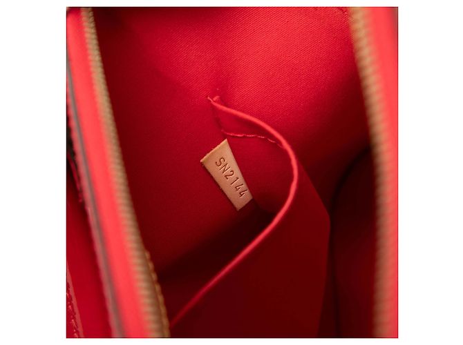 Louis Vuitton Alma PM Monogram Vernis rosso - vista 6