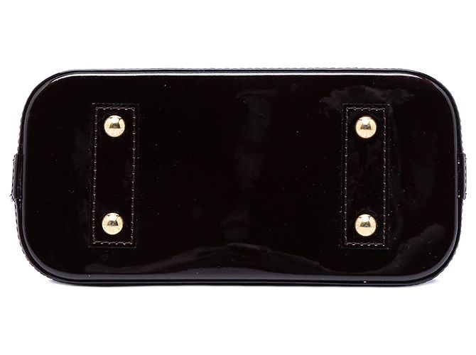 Louis Vuitton Alma BB in Monogram Vernis viola Porpora - vista 3