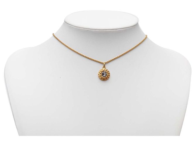 Collana con pendente rotondo in cristallo placcato oro Chanel Gold D'oro - vista 6