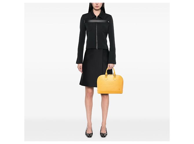 Louis Vuitton Alma PM in Epi giallo - vista 7