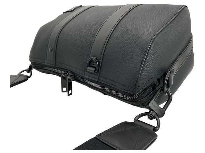 Borsa a tracolla Louis Vuitton City Keepall Nero - vista 3