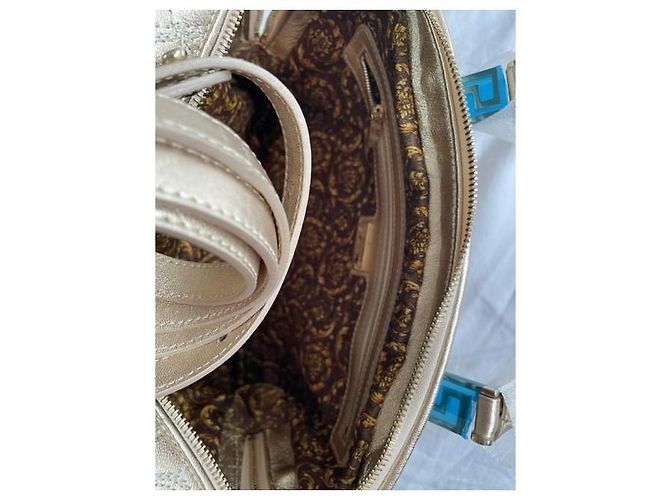 Borsa Tote Trapuntata Versace Medusa D'oro - vista 9