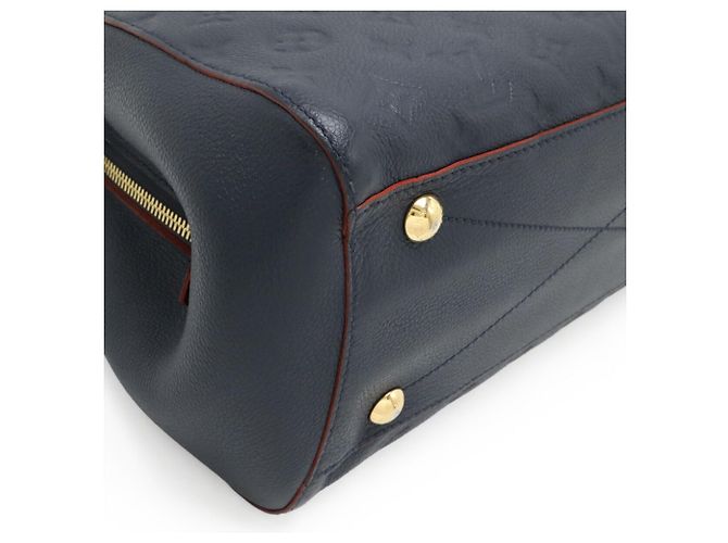 Borsa Louis Vuitton Monogram Empreinte Montaigne MM Rosso - vista 4