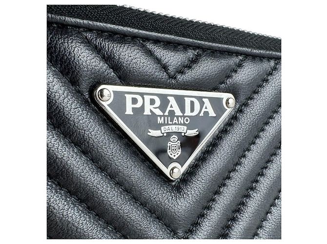 Borsa a tracolla in pelle nera Prada Nero - vista 12
