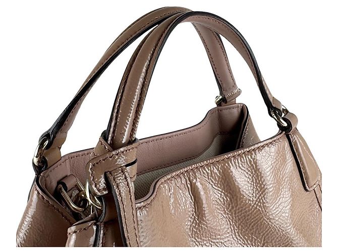 Gucci Soho Handtasche aus Lackleder - Ansicht 10