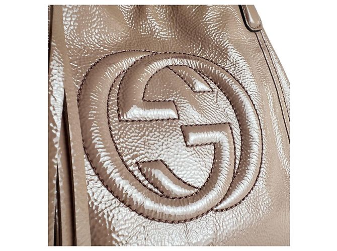 Gucci Soho Handtasche aus Lackleder - Ansicht 13