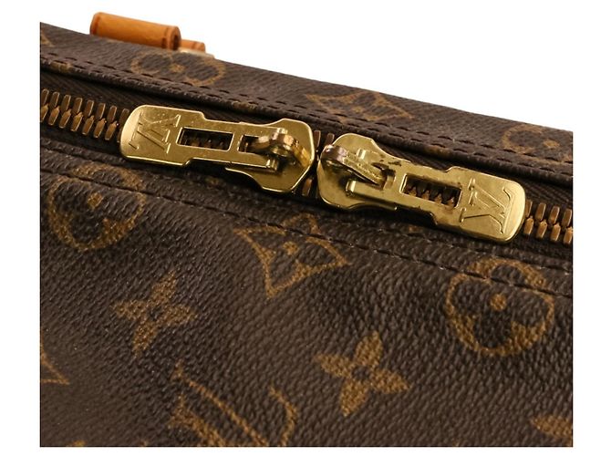 Bolsa Boston Louis Vuitton Monogram Sirius 50 Marrom Monograma - vista 8