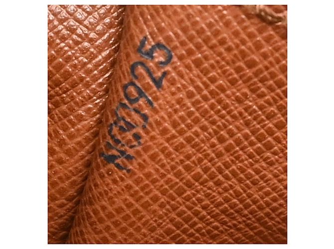 Louis Vuitton Papillon Monogram Canvas 30 Marrone - vista 5