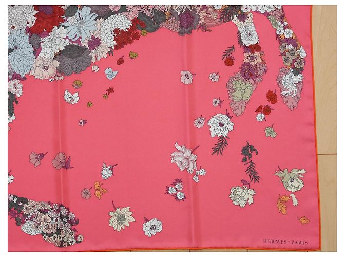 Carré Hermès Robe Légère 90 cm Seta Rosa Marrone Bianco Rosso D'oro Grigio - vista 6