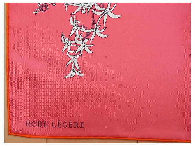 Carré Hermès Robe Légère 90 cm Seta Rosa Marrone Bianco Rosso D'oro Grigio - vista 8
