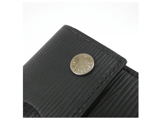 Louis Vuitton Epi Chain Wallet Black - view 4