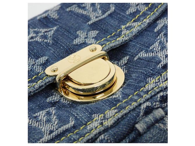 Louis Vuitton Monogram Denim Shoulder Bag Blue - view 4