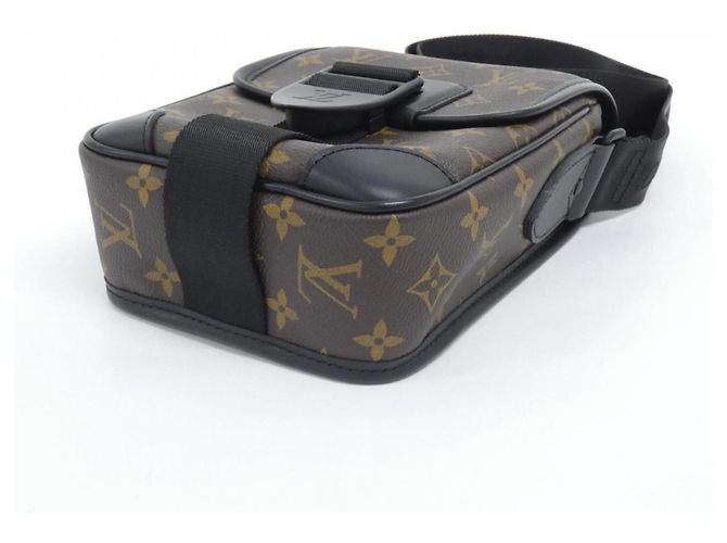 Borsa a tracolla Louis Vuitton Monogram Macassar Archie Messenger PM M46442 Marrone Nero - vista 3