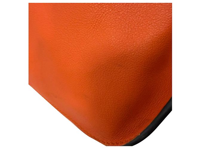 Piccola borsa a tracolla Hammock Loewe in pelle di vitello arancione - vista 7