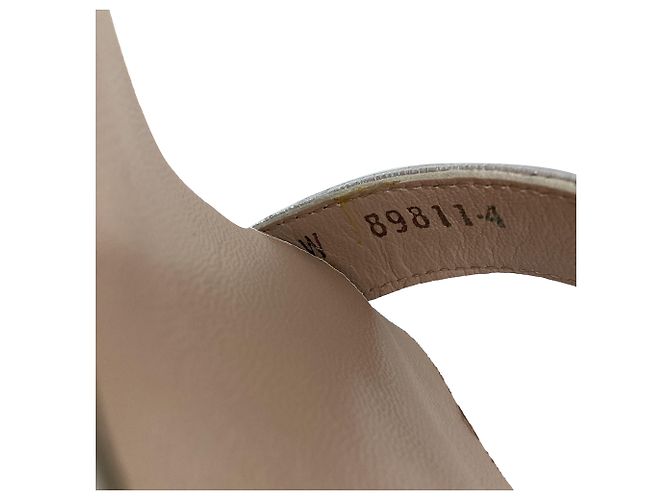Sandali con cinturino alla caviglia Square Nudist Stuart Weitzman in pelle argento Metallico - vista 13