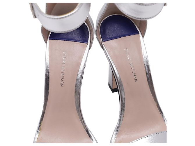 Sandali con cinturino alla caviglia Square Nudist Stuart Weitzman in pelle argento Metallico - vista 6