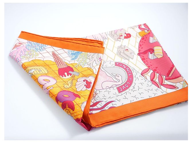 Carré Hermès Splash Park 90 cm in seta - Arancione Rosa Bianco Rosso Blu Giallo - vista 14