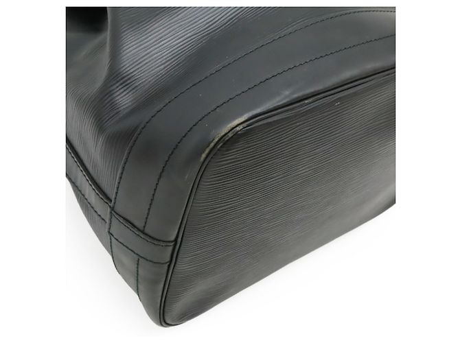 Borsa a Spalla Louis Vuitton Epi Noe Noir Nero - vista 4