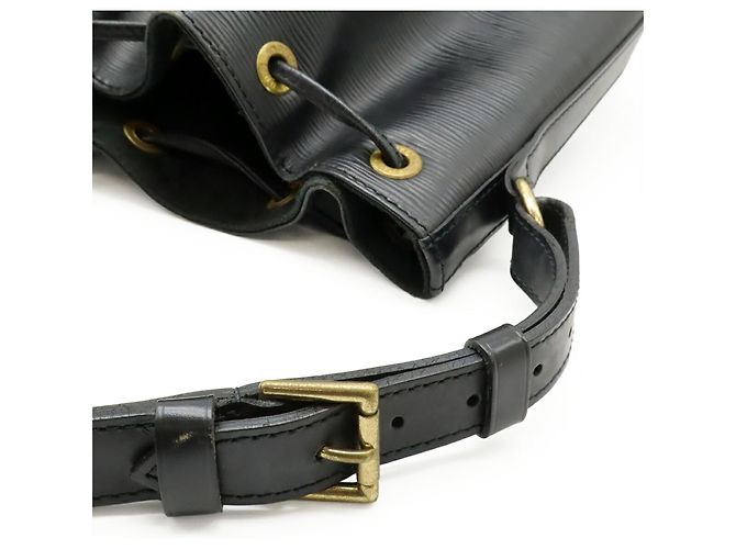 Borsa a Spalla Louis Vuitton Epi Noe Noir Nero - vista 8