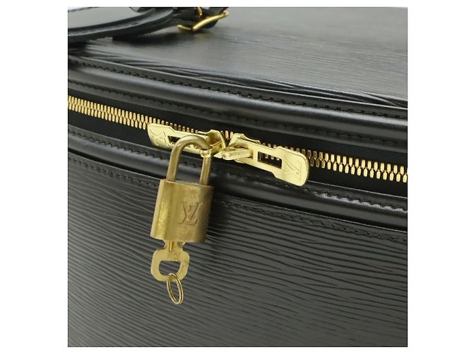 Borsa Louis Vuitton Epi Nice in Noir Nero - vista 7