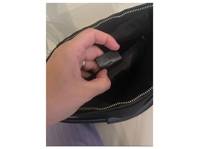 Borsa a tracolla Gucci Soho in nylon Nero - vista 11
