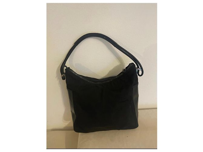 Borsa a tracolla Gucci Soho in nylon Nero - vista 2