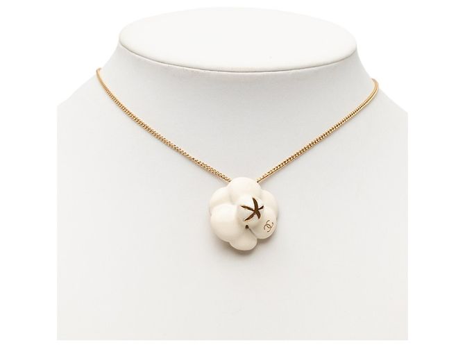 Collar Chanel Camellia Coco Mark Blanco Dorado - vista 6