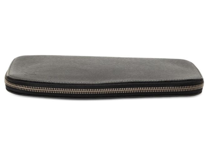 Louis Vuitton Taiga Organizer Long Wallet Black - view 3