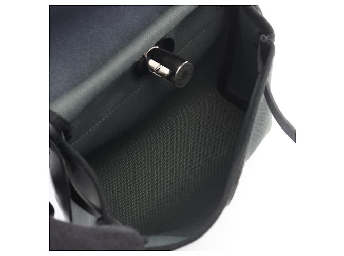 Borsa a tracolla Hermès Herbag Zip Mini Nero Verde - vista 3