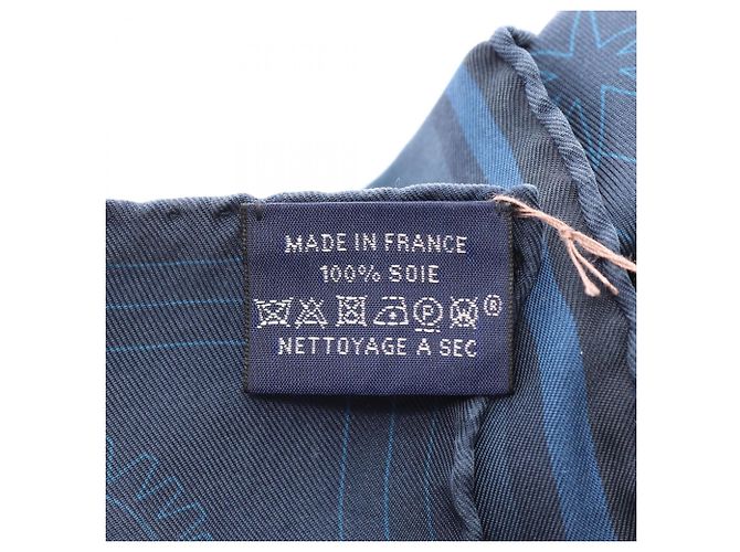 Hermès Sciarpa in seta Carré 90 C'est La Fete Hermes Blu navy - vista 3