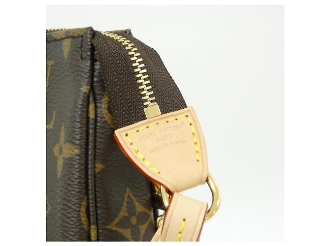 Louis Vuitton Monogram Pochette Accessoires Castaño Monograma - vista 4