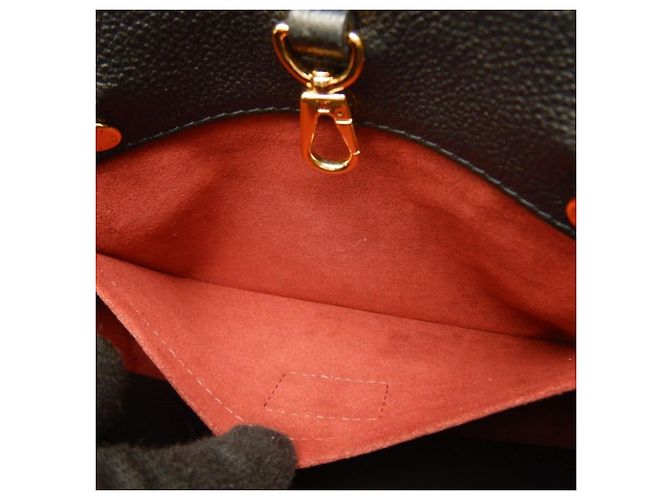 Borsa Louis Vuitton Empreinte Montaigne BB Nero Monogramma - vista 15