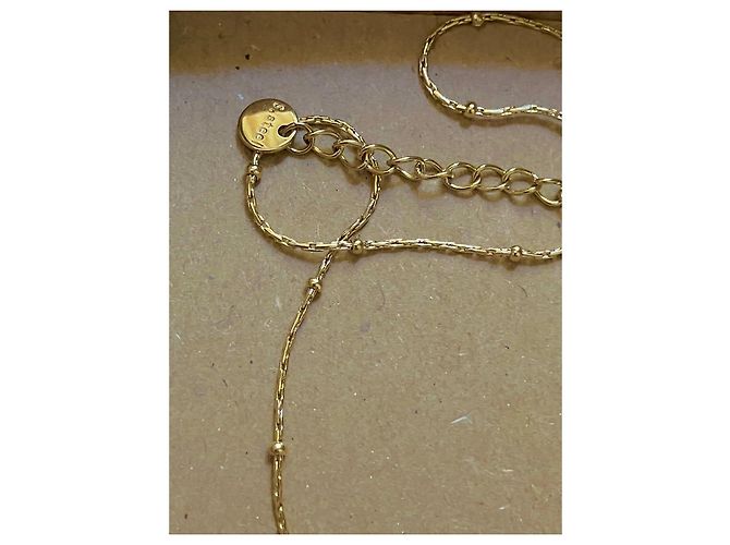 Autre Marque Collar con colgante de luna y estrella en tono dorado con piedra verde - vista 6