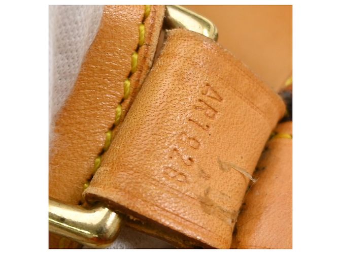 Zaino Louis Vuitton Randonnee Monogram Canvas PM Marrone - view 4