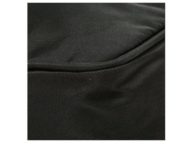 Borsa a mano Prada in nylon nero con placca logo triangolare - vista 7