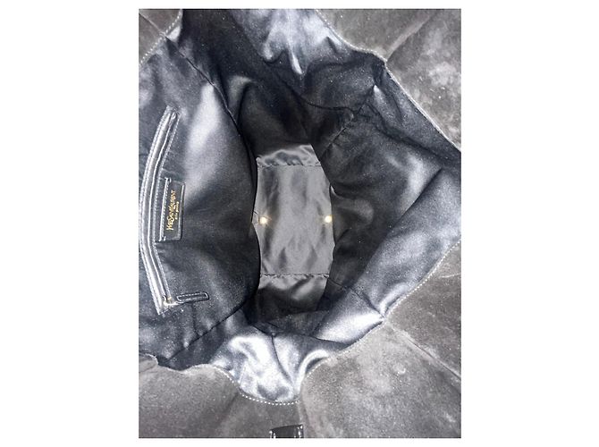 Yves Saint Laurent Downtown Borsa Tote Pelle Vernice Nera Nero - vista 14