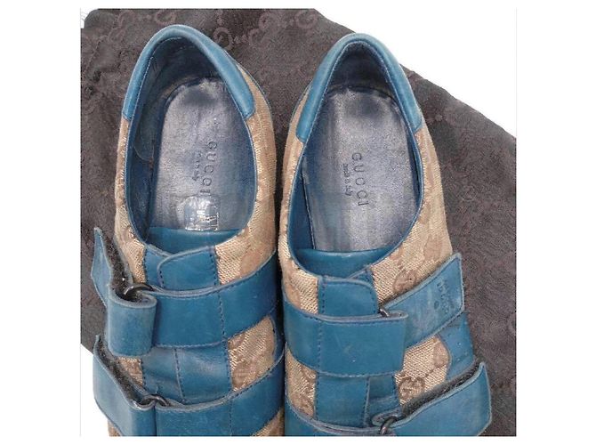 Sneakers Gucci GG Supreme in tela e pelle blu - vista 4