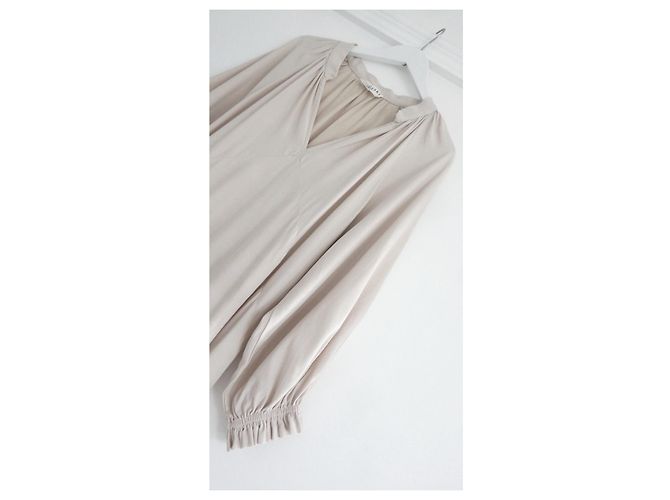 Autre Marque Casa Raki Midi-Kleid aus Cupro in Beige - Ansicht 4