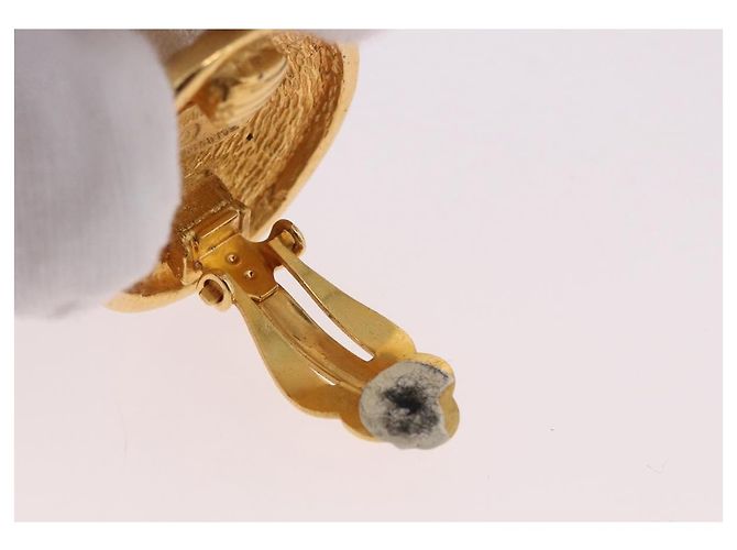 Orecchini CHANEL metallo Gold Tone CC Auth 184007V - vista 8