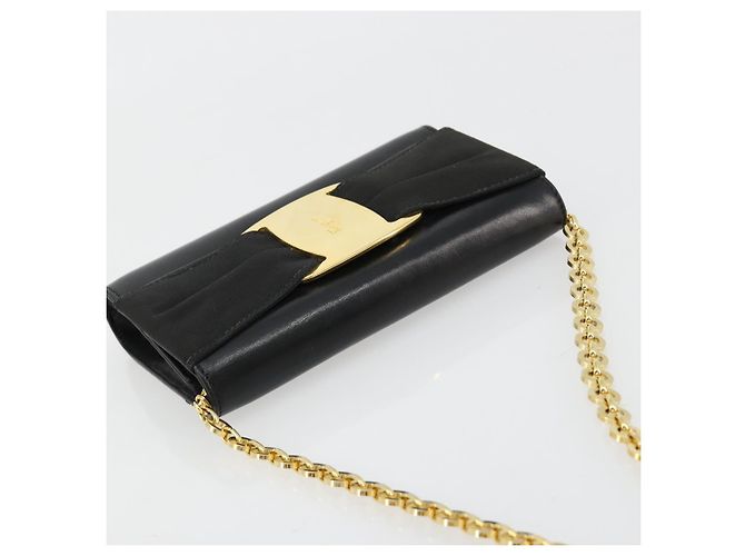 Borsa a Spalla Salvatore Ferragamo Vala Chain in Pelle Nera e Oro Auth 183025 Nero D'oro - vista 6