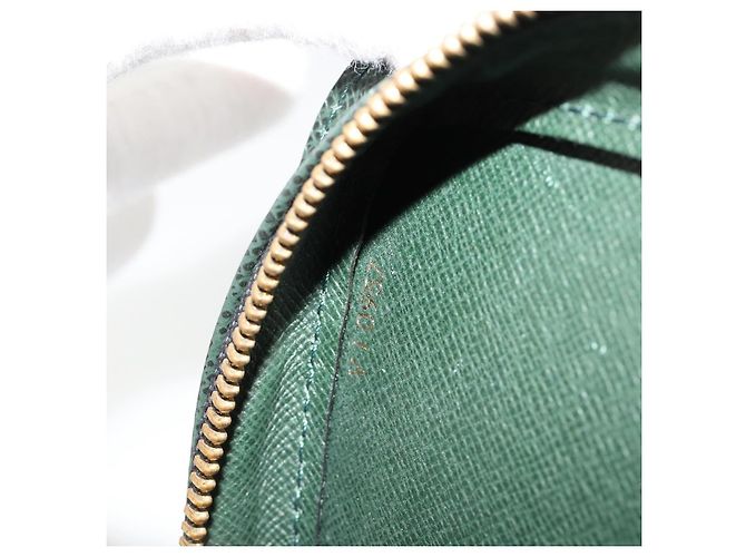 LOUIS VUITTON Clutch Taiga Baikal Epicea M30184 LV Auth ka4580 - vista 12