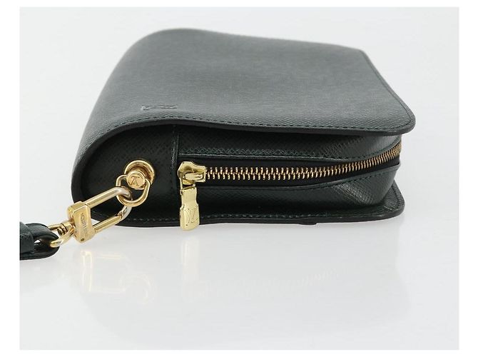 LOUIS VUITTON Clutch Taiga Baikal Epicea M30184 LV Auth ka4580 - vista 3