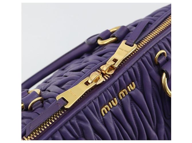 Bolso de mano Miu Miu Matelasse de cuero morado y oro Auth 183636V Dorado Púrpura - vista 10