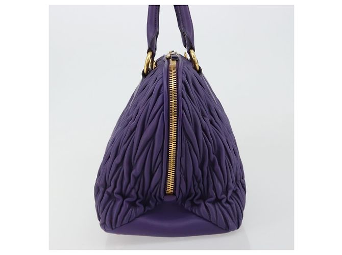 Bolso de mano Miu Miu Matelasse de cuero morado y oro Auth 183636V Dorado Púrpura - vista 4
